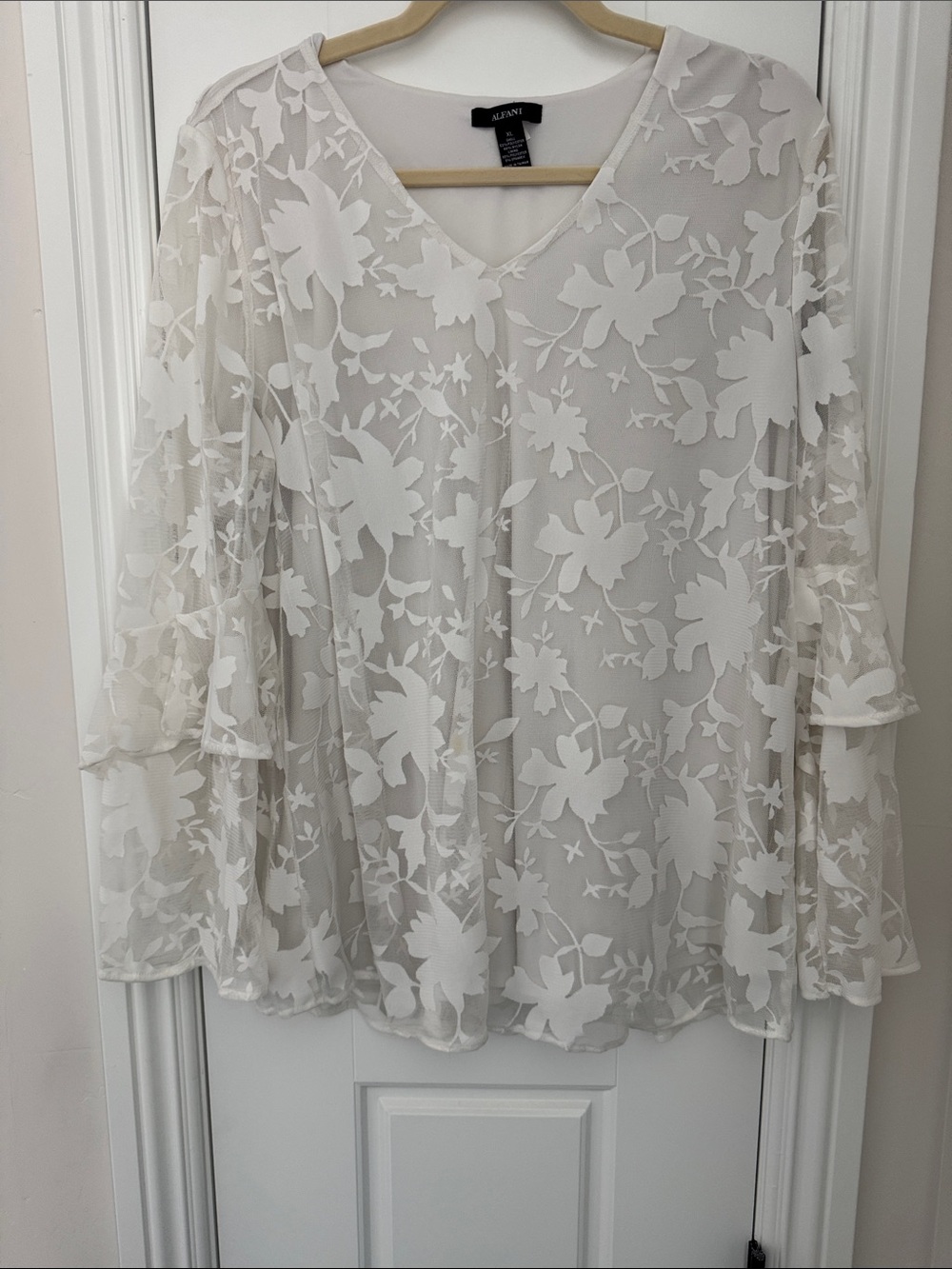 Alfani White Floral Mesh V-Neck Blouse